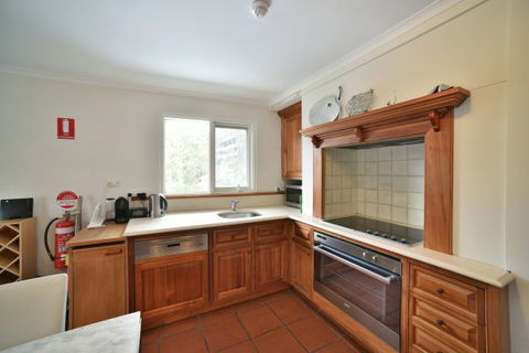 Oberdere Three - Caravan Park Accommodation 16