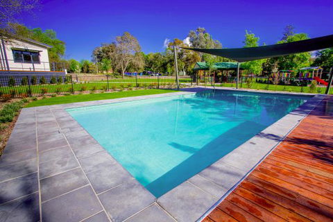 Ingenia Holidays Albury - Caravan Park Accommodation 3