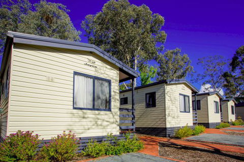 Ingenia Holidays Albury - Caravan Park Accommodation 7