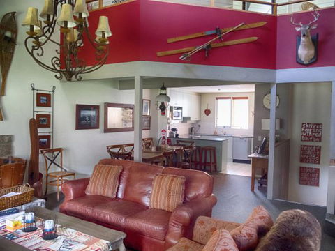 Oberdere Three - Caravan Park Accommodation 13