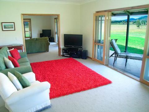 Elderslie House - Caravan Park Accommodation 48