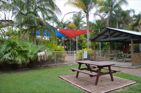 Leisure Tourist Park - Caravan Park Accommodation 1