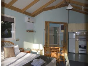 Gateway Lifestyle Manning Point - Caravan Park Accommodation 0