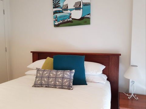 Newcastle Terraces And Apartments - Harbourside Apartment - Caravan Park Accommodation 21