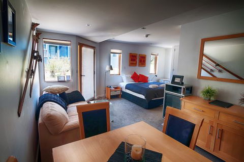 Oberdere Three - Caravan Park Accommodation 23