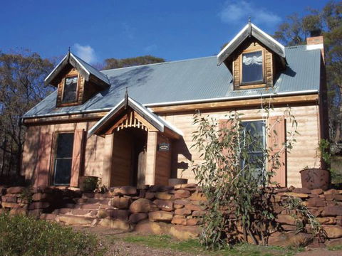 Table Top Mountain Retreat - Caravan Park Accommodation 2