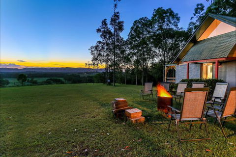 Vineyard Hill Resort - Caravan Park Accommodation 3