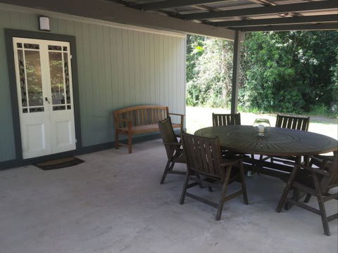 Blackwattle Farm Bed And Breakfast And Farm Stay - Victoria Tourism 6