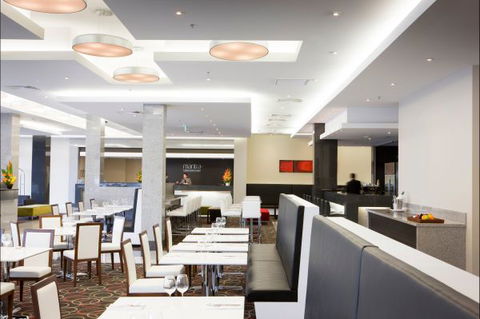 Mantra Tullamarine Hotel - Victoria Tourism 1