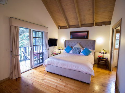 Olinda Country Cottages - Caravan Park Accommodation 2