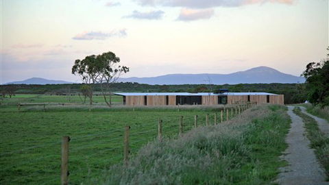Just Inside The Gate - Tourism Listing 4