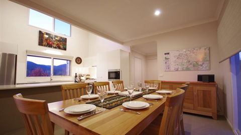 Cadence At Bright - Caravan Park Accommodation 2