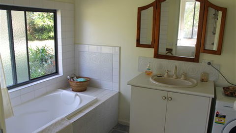 A Haven - Caravan Park Accommodation 3
