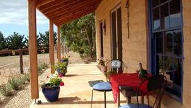 Dee's Villa - Tourism Bookings WA 3