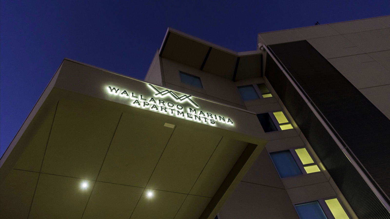 Wallaroo Marina Apartments Logo and Images