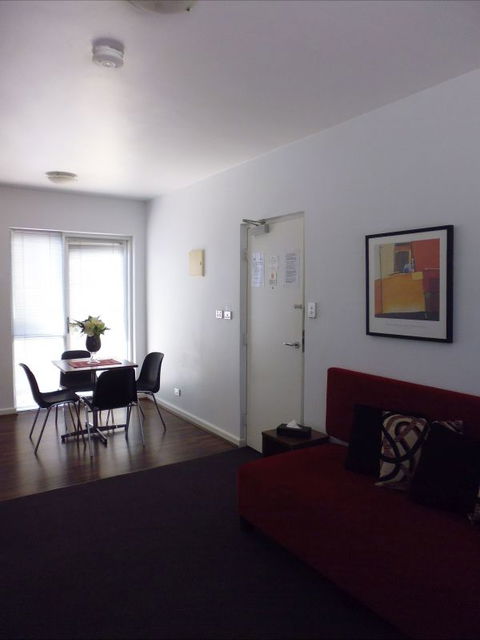 Apartments Of South Yarra - Caravan Park Accommodation 5