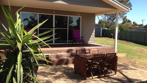Acacias Holiday House - Tourism Listing 0