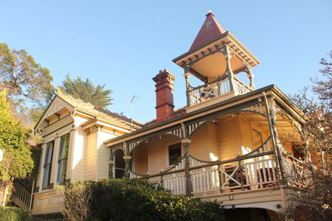 The Turret House - Car Rental 0