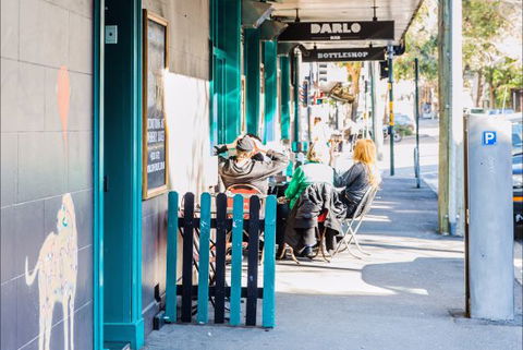 Darlo Bar At The Royal Sovereign Hotel - Caravan Park Accommodation 9