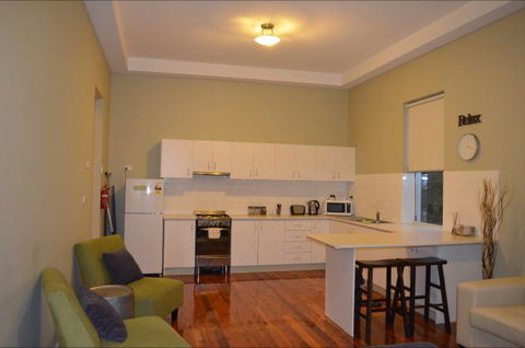 Revive Central Apartments - Victoria Tourism 0