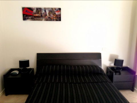 Shamore Apartments - Eleventh Street - Caravan Park Accommodation 8