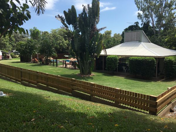 Bush Oasis Caravan Park Logo and Images