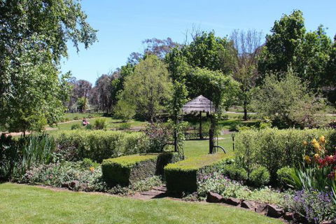 Drayshed Cottage - Caravan Park Accommodation 5