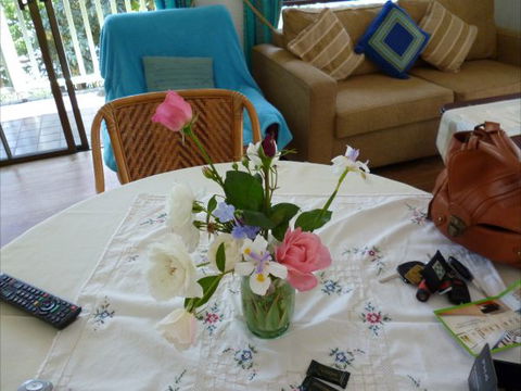 Falls Retreat Bed And Breakfast - Car Rental 3