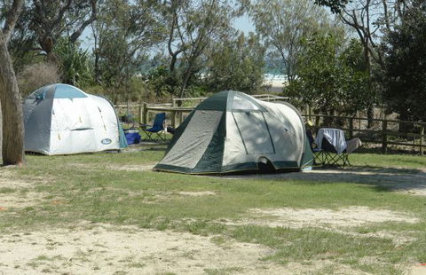 Minjerribah Camping - Victoria Tourism 1