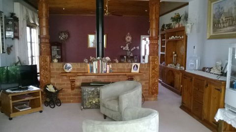Roberta's Cottage - Tourism Listing 6