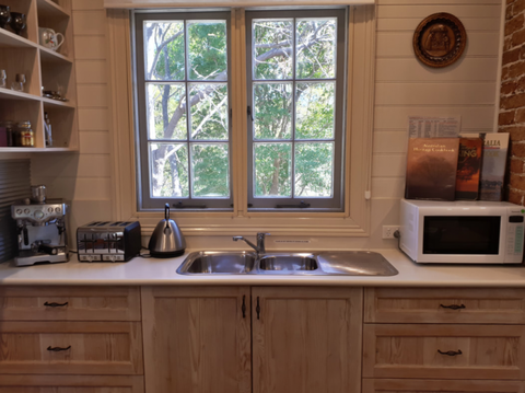 Plynlimmon The Cottage At Kurrajong - Car Rental 9