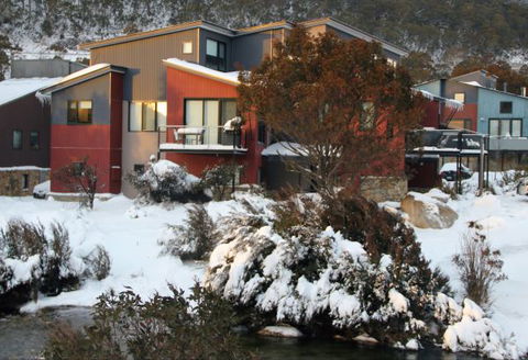 Angala Apartment - Victoria Tourism 1