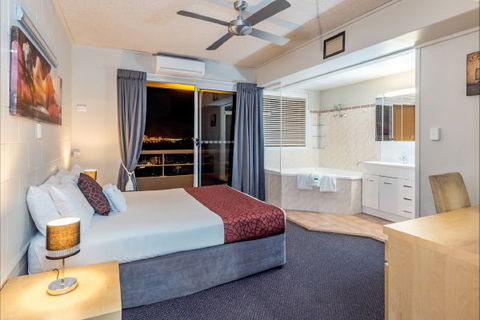 Camelot Motel And Licenced Restaurant - Tourism Listing 4