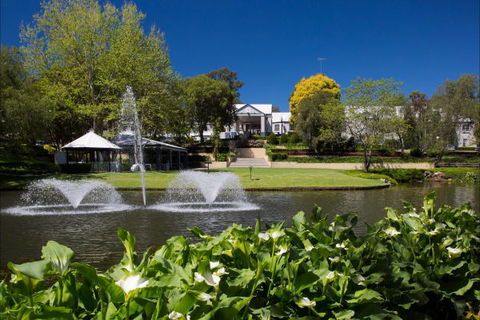 Crowne Plaza Hawkesbury Valley - Car Rental 6