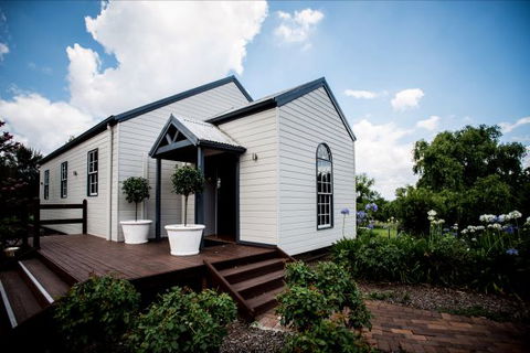 Crowne Plaza Hawkesbury Valley - Car Rental 13