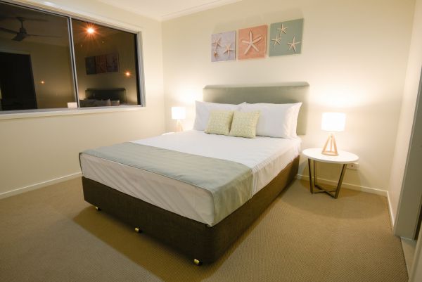 Direct Hotels - Breeze on Brightwater Logo and Images