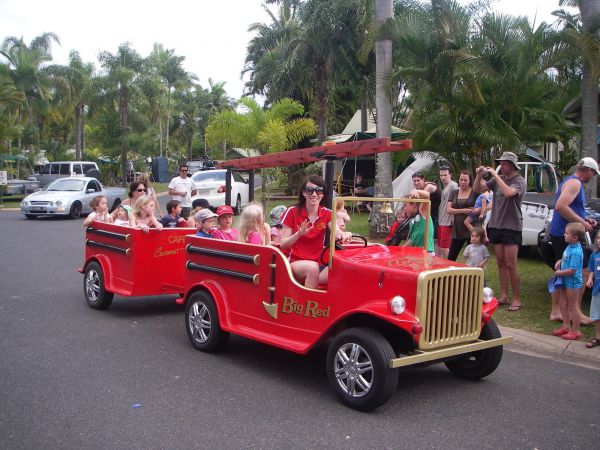 Ingenia Holidays Cairns Coconut Logo and Images