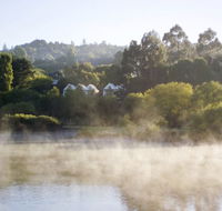 Lake House - Tourism Listing