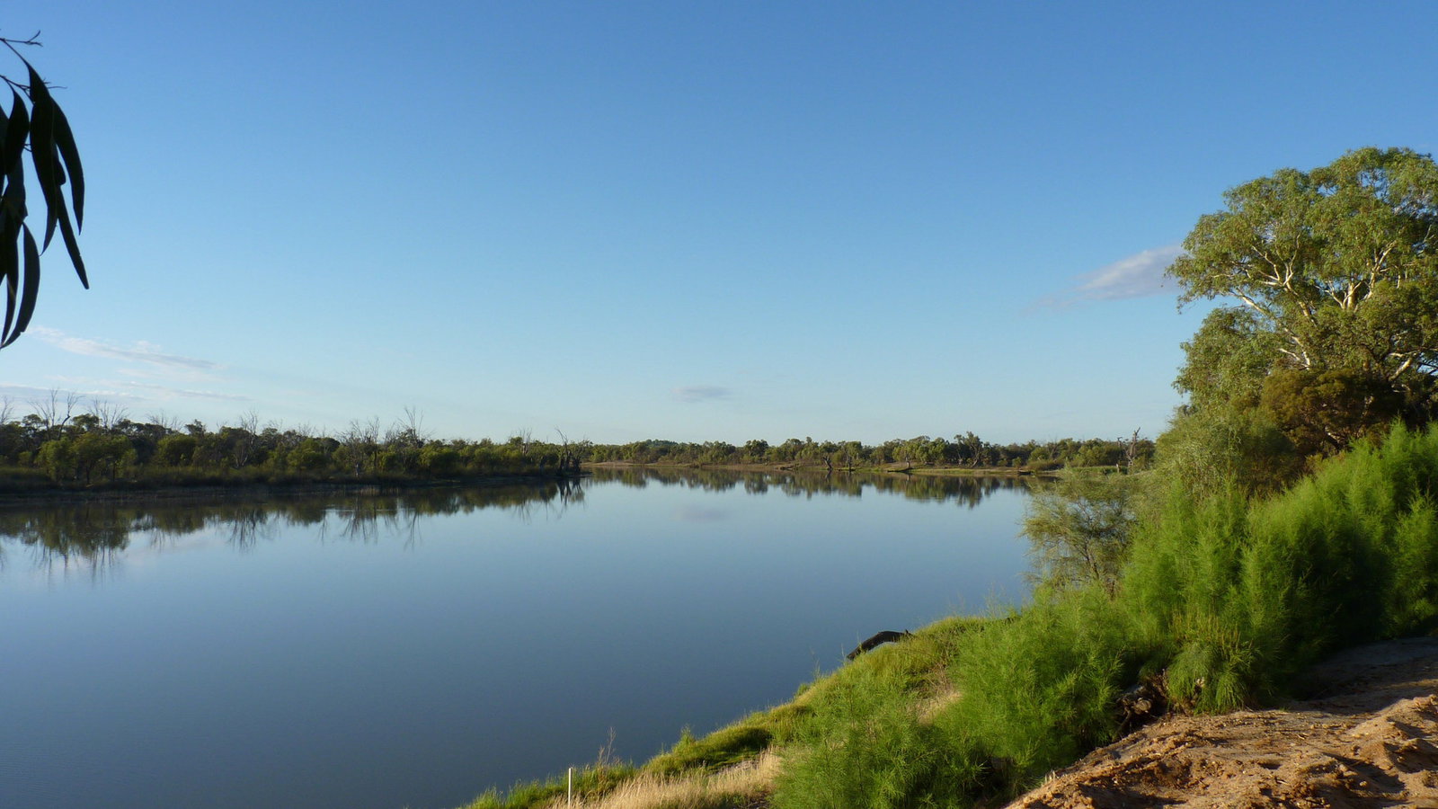 Migga Cottage Logo and Images