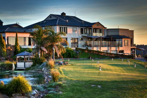 McCracken Country Club - Victoria Tourism 0
