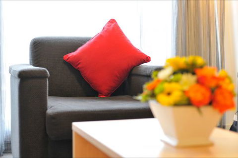 Metro Apartments On Bank Place - Victoria Tourism 6