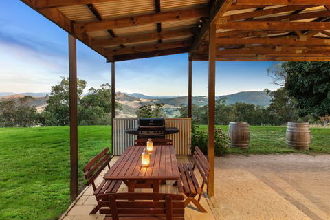 Mt Bellevue Lodge - King Valley - Victoria Tourism 9