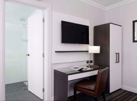 Perouse Lodge - Tourism Listing 9