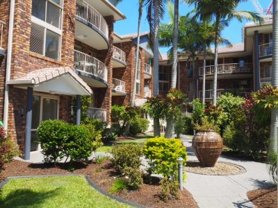 Oceanside Cove Holiday Apartments - Caravan Park Accommodation 6