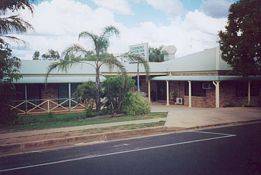 Clermont Motor Inn - Tourism Listing 0