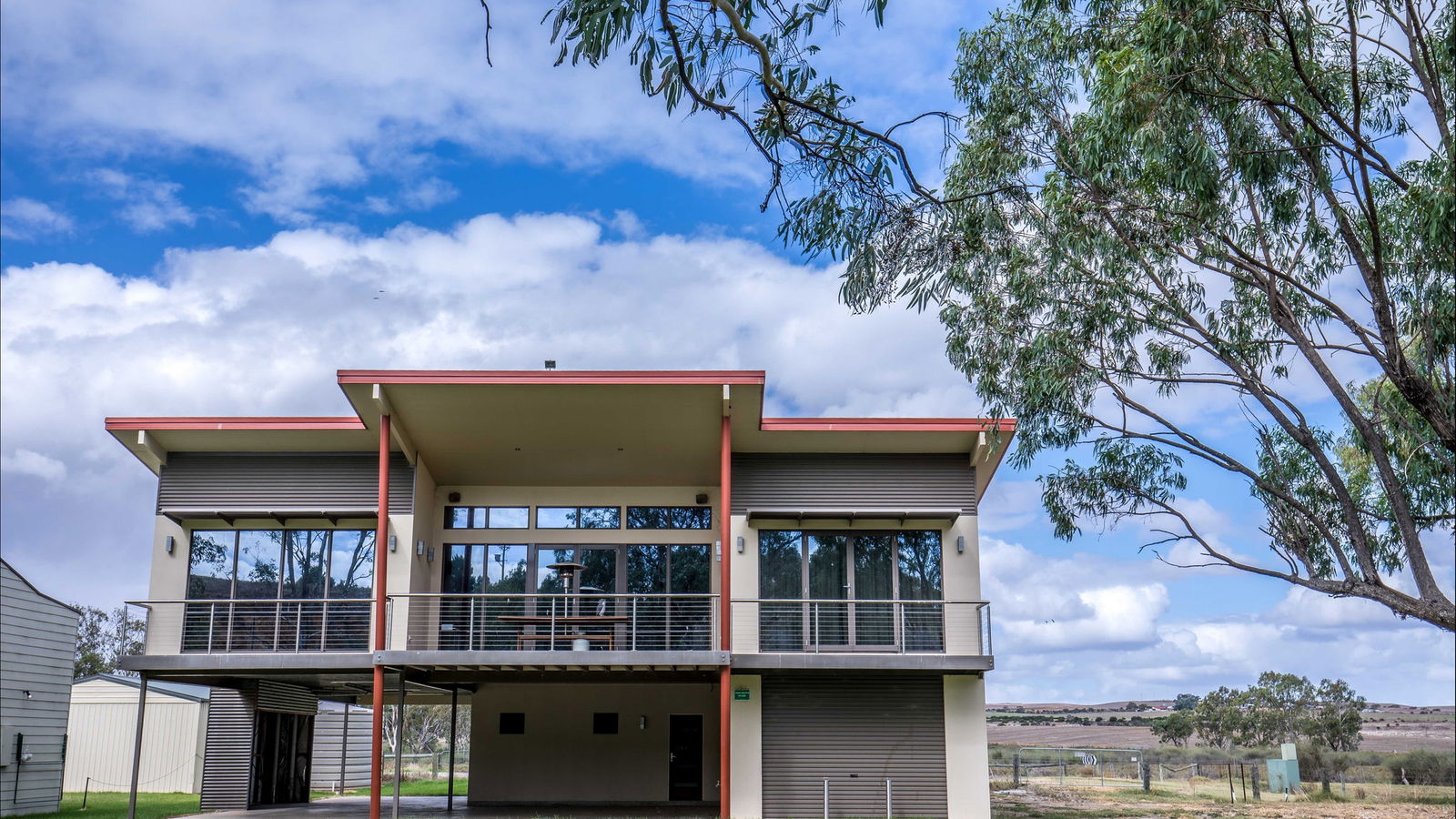 River Shack Rentals - Bowhill