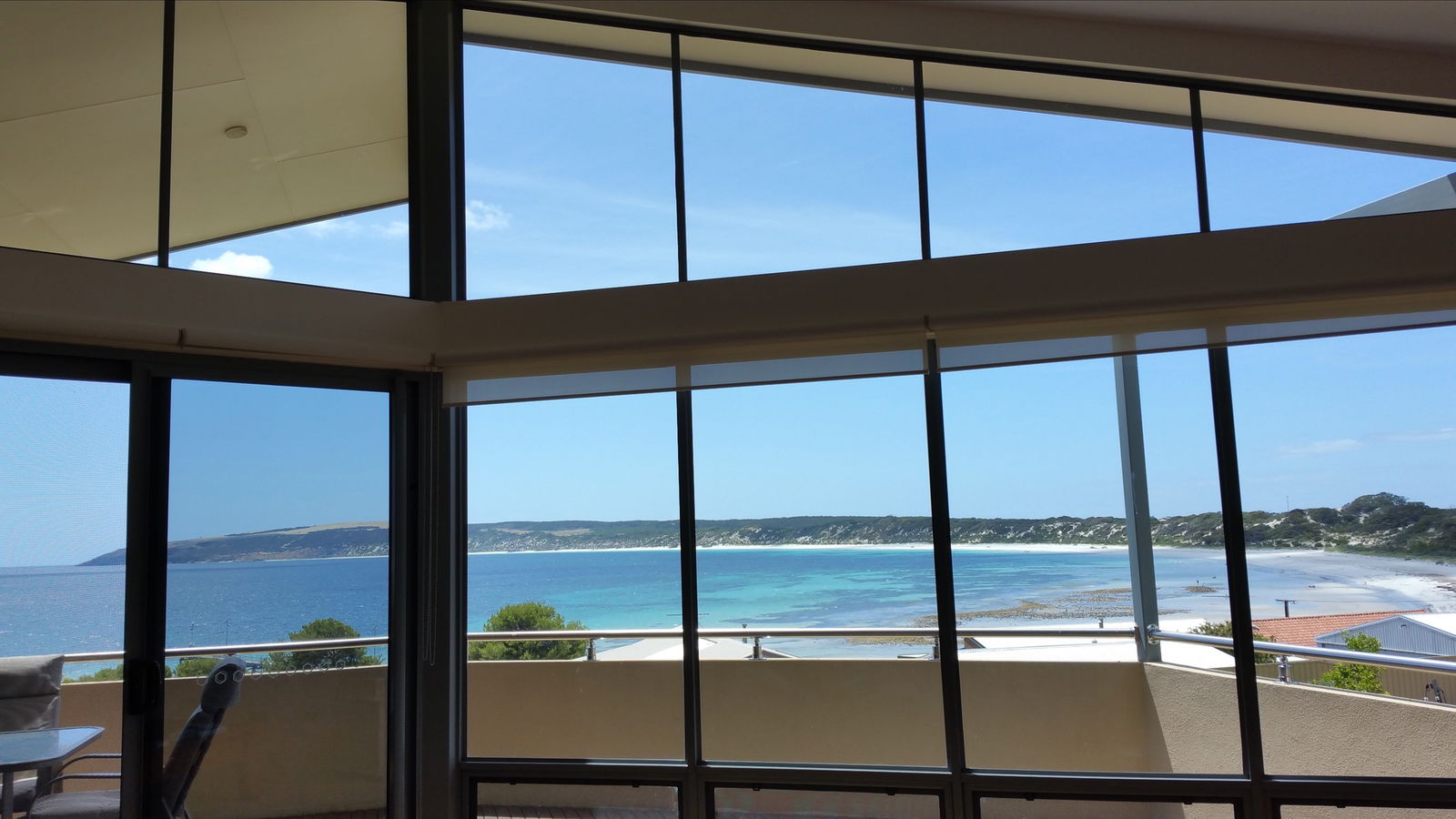 Birubi Holiday Homes Apt A & B