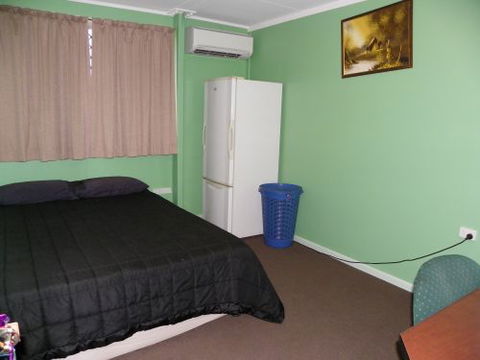 Micks Accommodation Club - Tourism Bookings WA 0