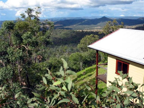 EcoRidge Hideaway - Victoria Tourism 1