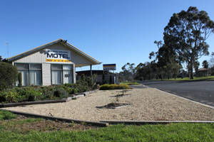 Kaniva Midway Motel - Tourism Bookings WA 7